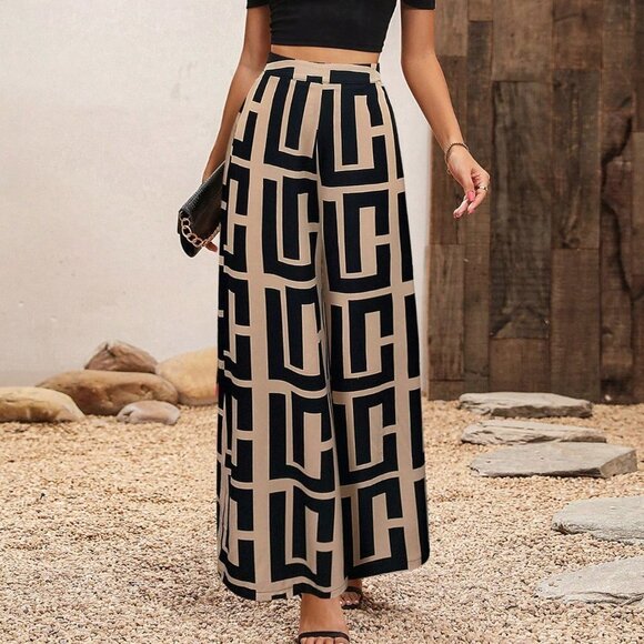 . Tops - Khaki Preppy Women's Puff Sleeve Cropped Top Geometric Pattern Pants Set